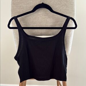 Colsie Black Women's Tank Top